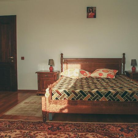 فندق Casa Renti Novaci-Străini المظهر الخارجي الصورة